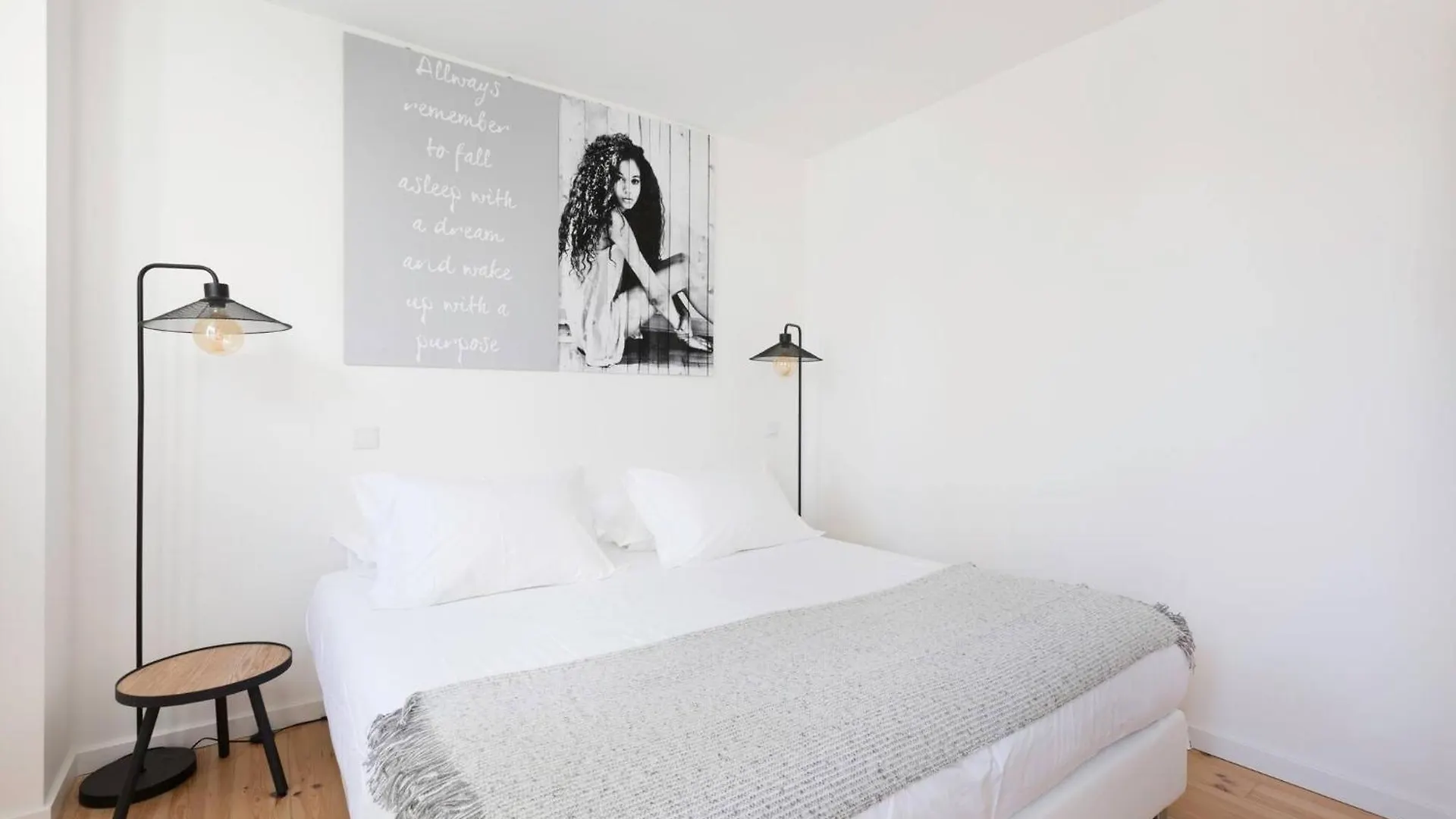 My Lx Flat Bairro Alto Design Apartments Лиссабон Португалия