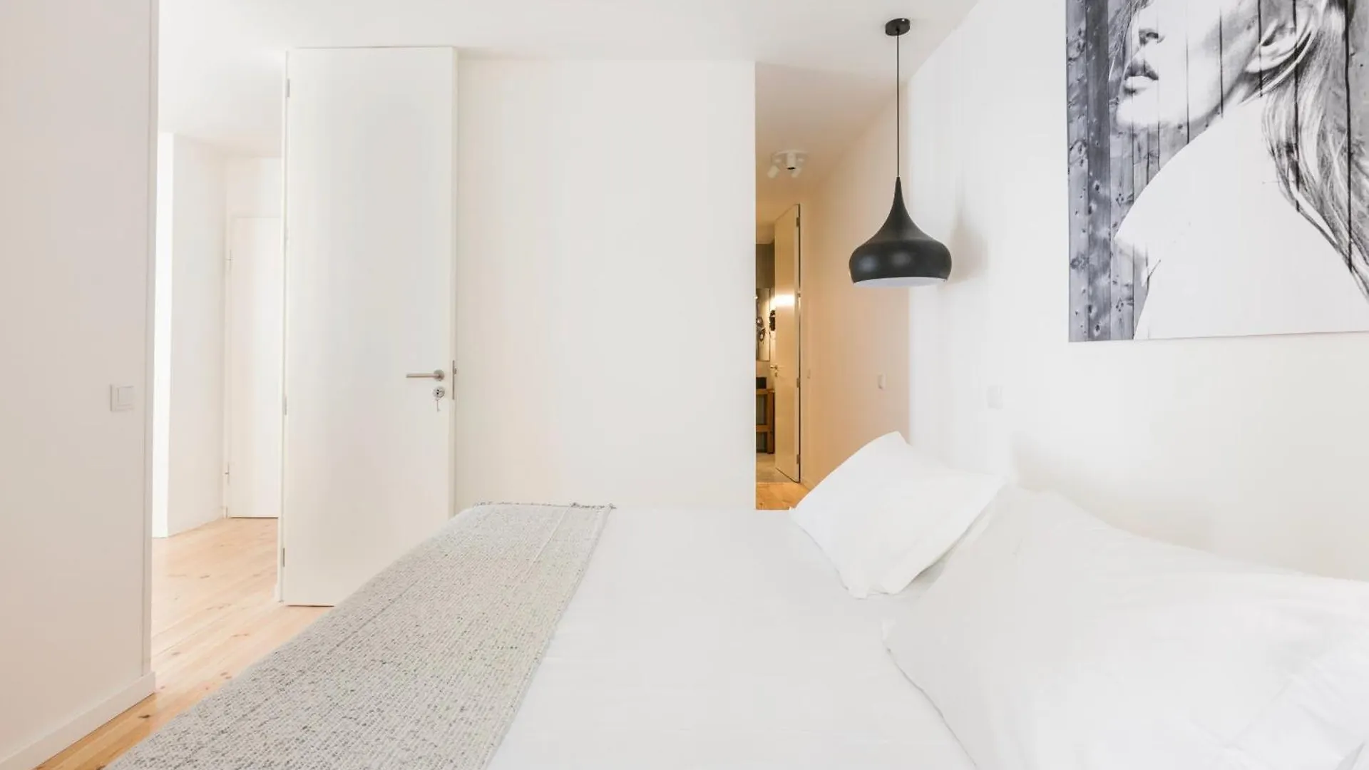 My Lx Flat Bairro Alto Design Apartments Лиссабон Португалия